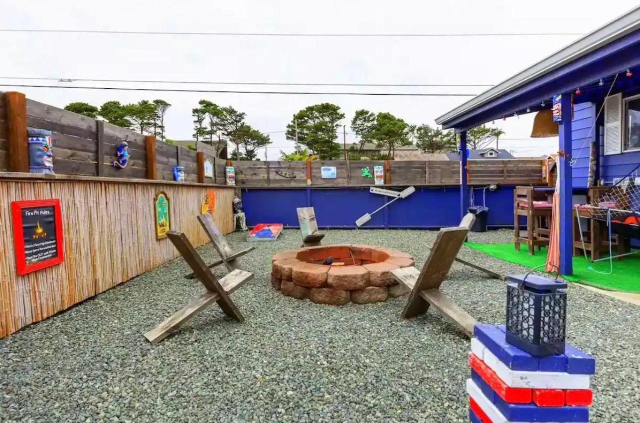 Villa Tiki Escape W/ Amazing Mountain And Marsh Backdrop Rockaway Beach Exterior foto